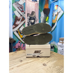 Jordan 1 low Travis Scott Medium Olive UK 7.5.