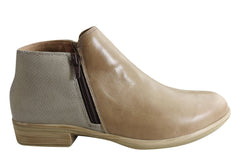 Naot Helm Womens Leather Comfortable Cushioned Supportive Ankle Boots