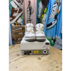 Jordan 3 A Ma Maniere UK 6