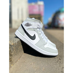 Jordan 1 Mid Light Smoke Grey (W)