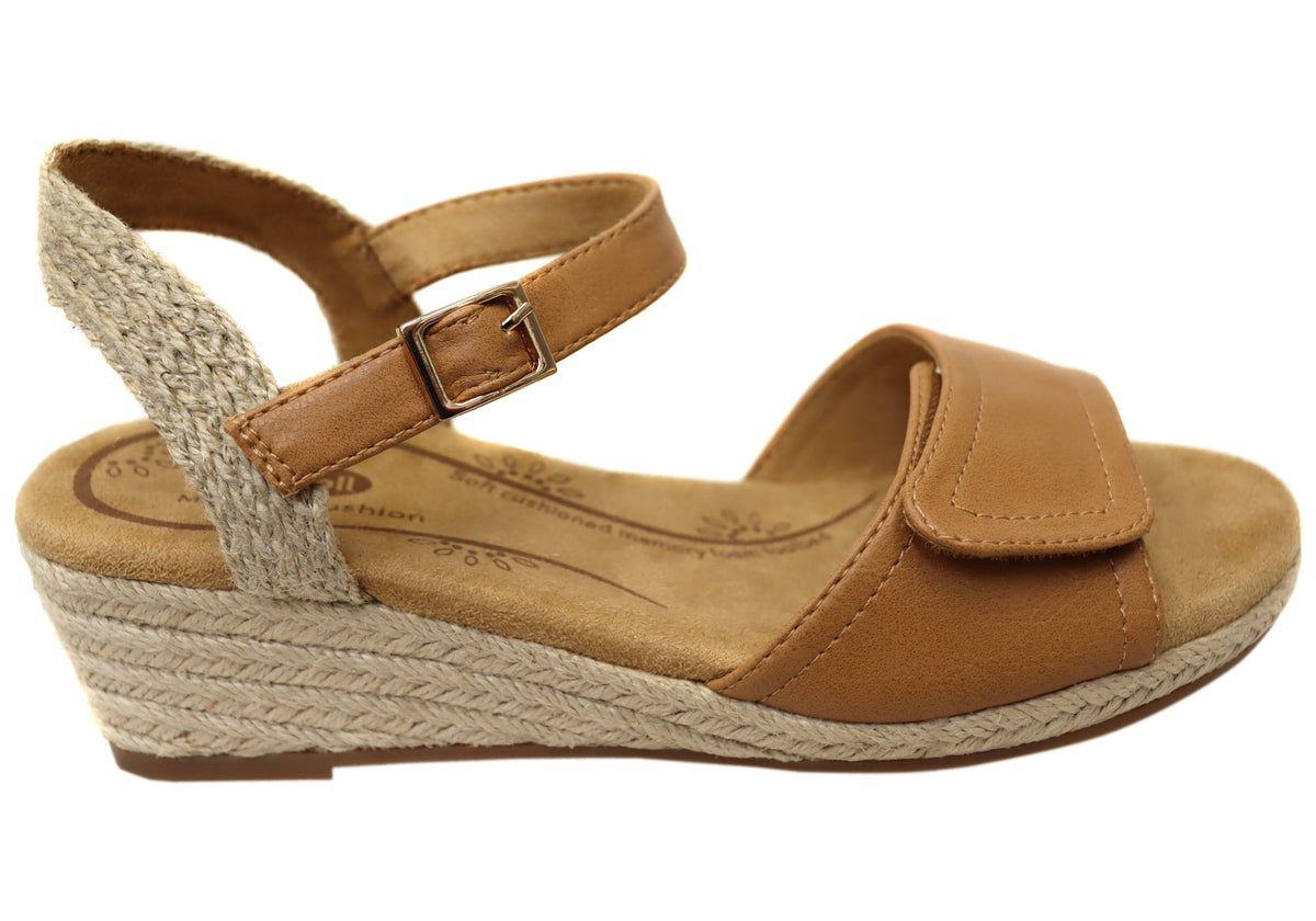 Scholl Orthaheel Melissa Womens Comfortable Wedge Espadrille Sandals