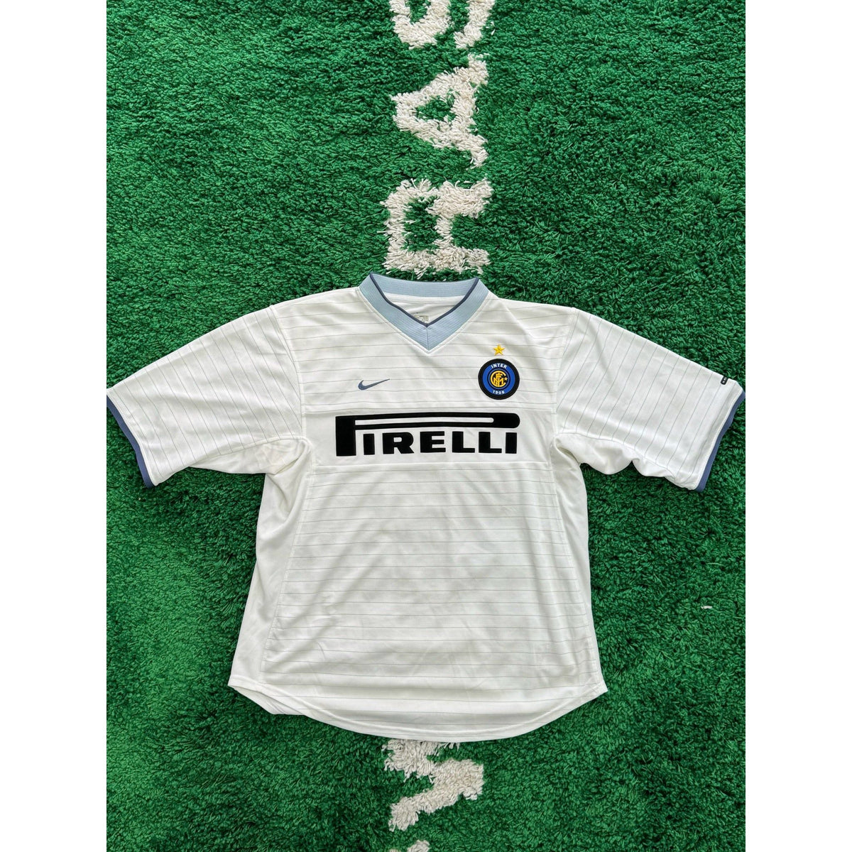 Inter Milan Away Shirt 2000-2001 L