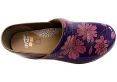 Dansko Womens XP 2.0 Patent Leather Clogs Shoes Purple Bloom